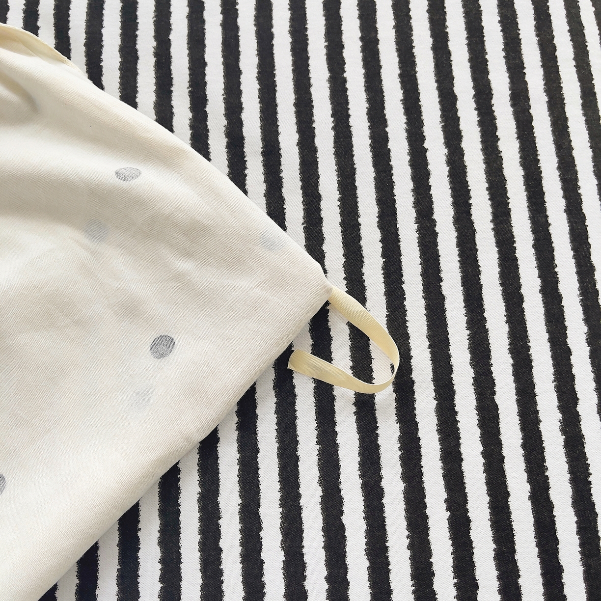 91家纺网 家纺一手货源 找家纺 炫拼家纺 2025新款全棉磨毛卡通贴布绣加厚毛巾绣纯棉四件套-曲奇系列 曲奇-Good卡皮