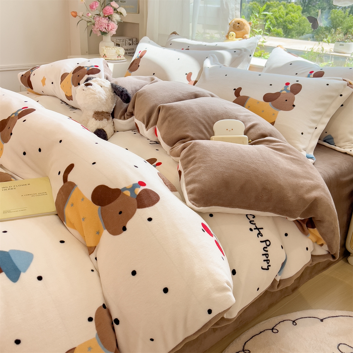 91家纺网 家纺一手货源 找家纺 （总）五月家纺 2025新款A类高克重保暖印花牛奶绒四件套