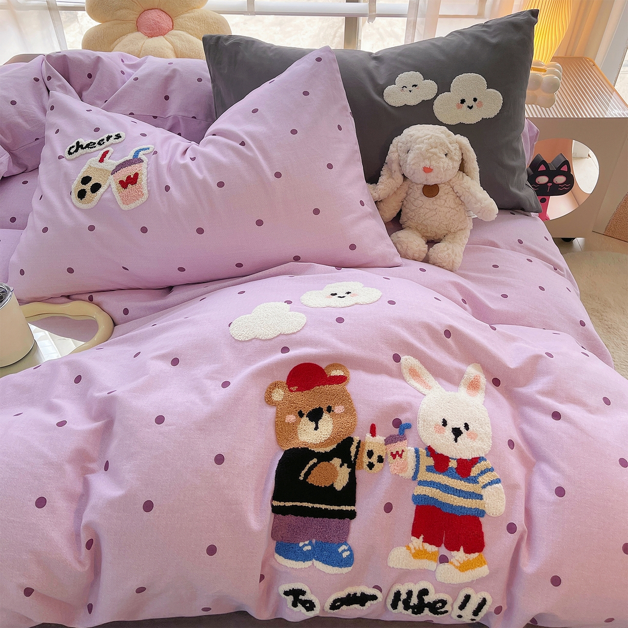 91家纺网 家纺一手货源 找家纺 炫拼家纺 2025新款全棉磨毛卡通贴布绣加厚毛巾绣纯棉四件套-曲奇系列 曲奇-好朋友