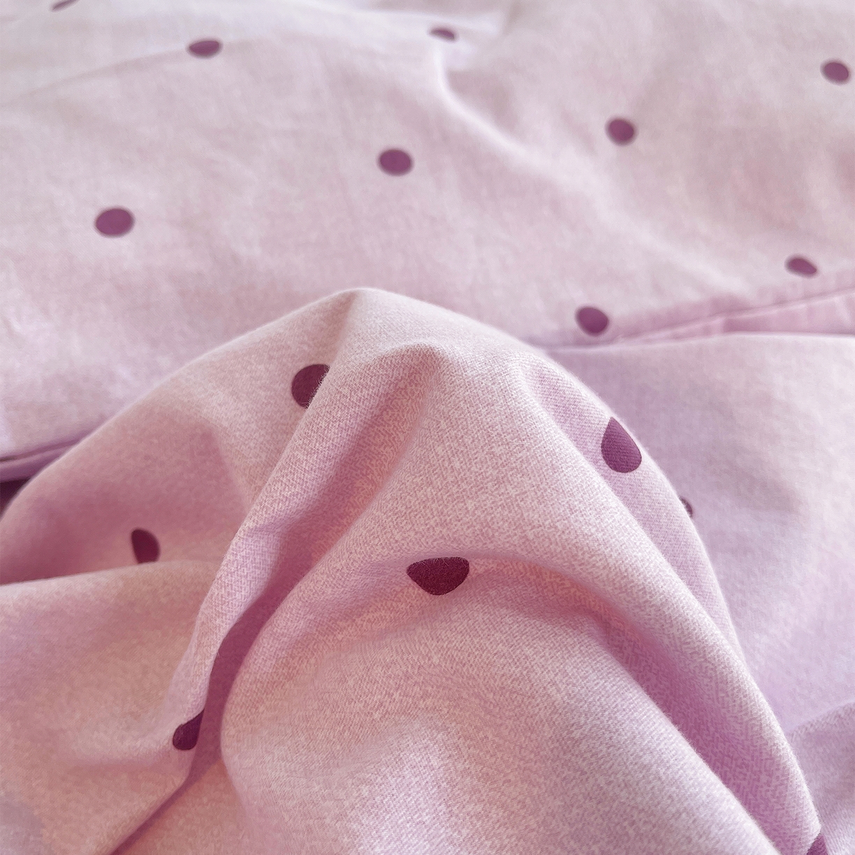 91家纺网 家纺一手货源 找家纺 炫拼家纺 2025新款全棉磨毛卡通贴布绣加厚毛巾绣纯棉四件套-曲奇系列 曲奇-好朋友