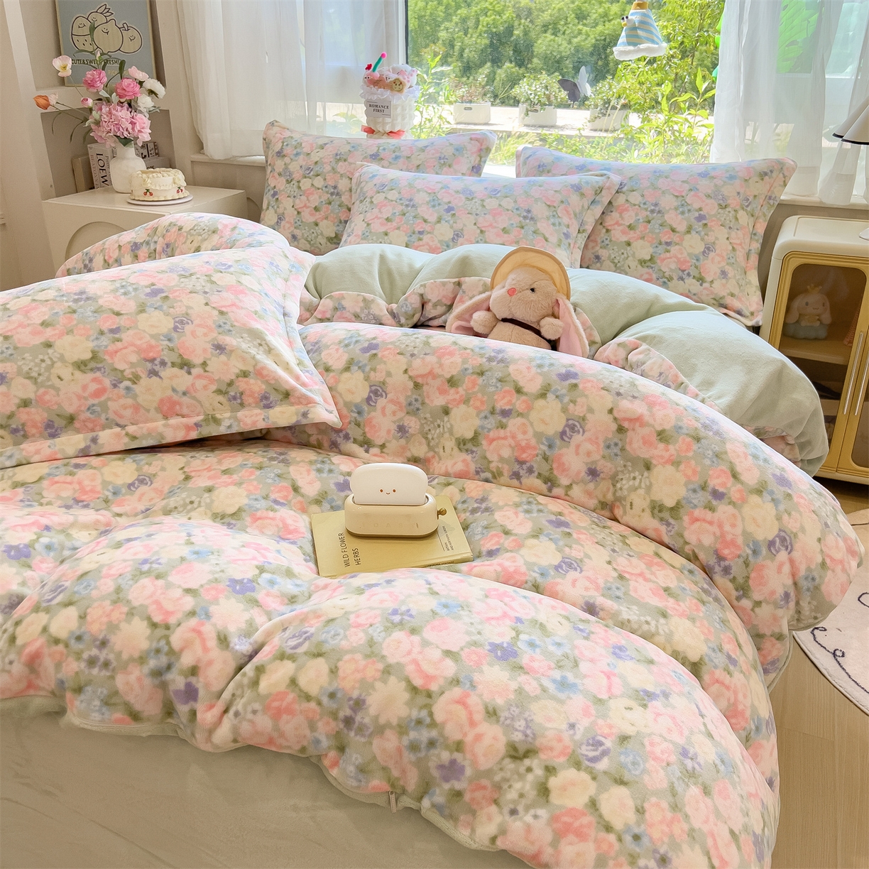 91家纺网 家纺一手货源 找家纺 （总）五月家纺 2025新款A类高克重保暖印花牛奶绒四件套