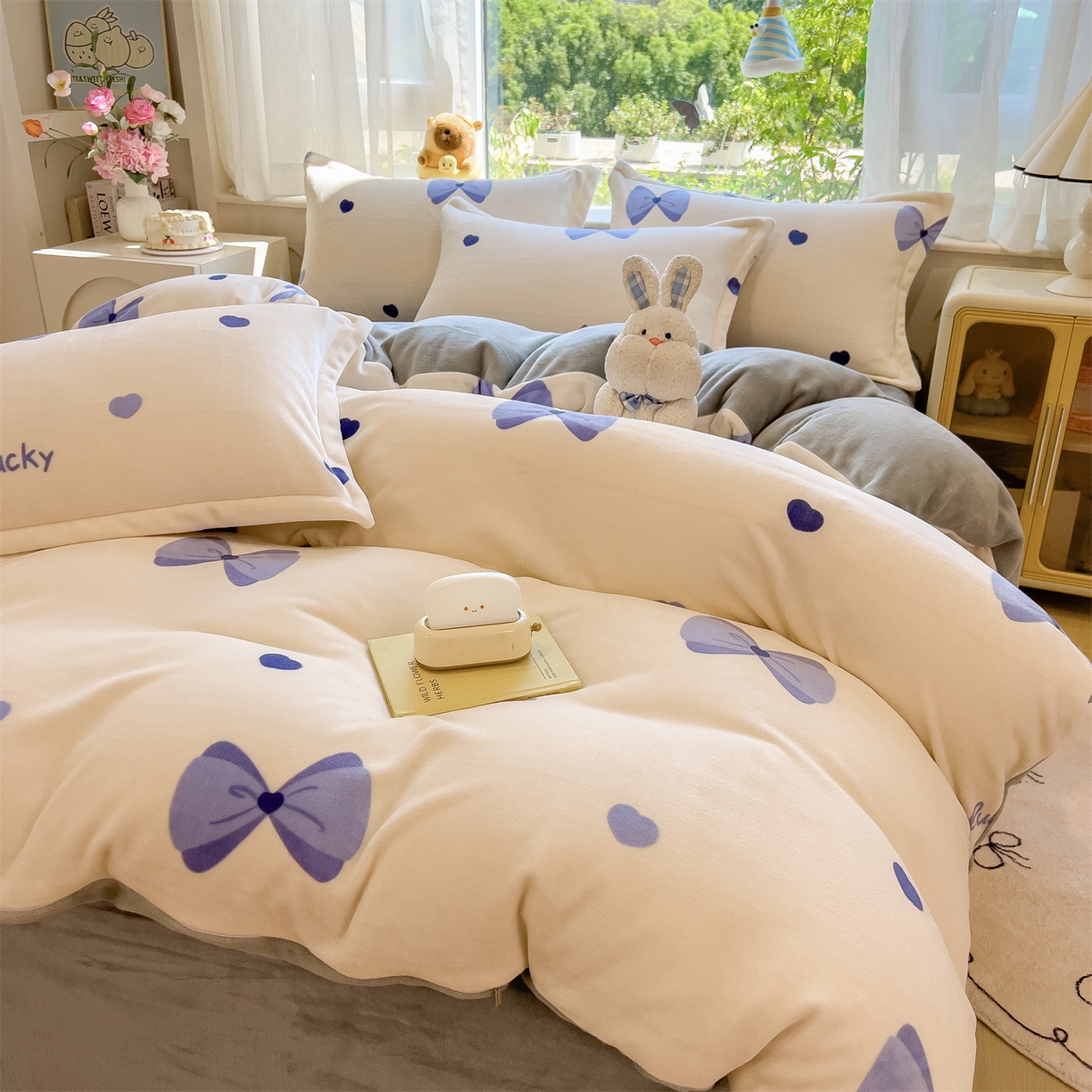 91家纺网 家纺一手货源 找家纺 （总）五月家纺 2025新款A类高克重保暖印花牛奶绒四件套