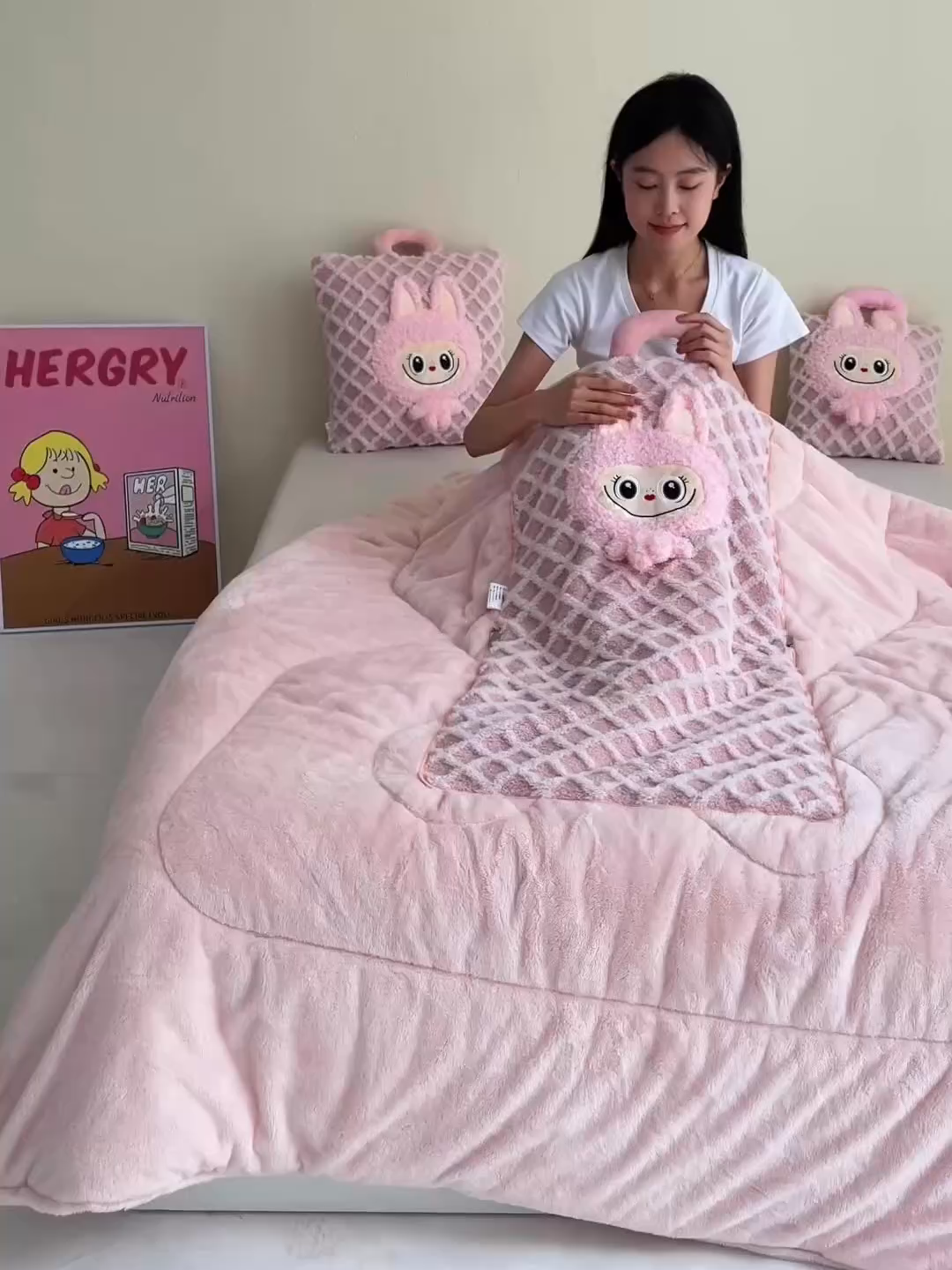 91家纺网 家纺一手货源 找家纺 （总）2025新款加厚款图拉拉系列抱枕被