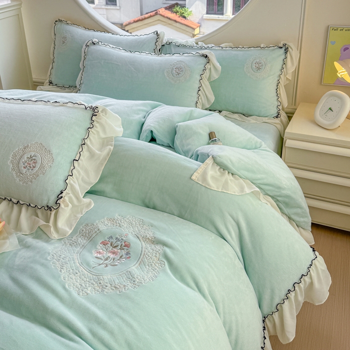 91家纺网 家纺一手货源 找家纺 橘子家 2025新款婴儿绒床上四件套系列-维纳斯 维纳斯-蒂芙尼蓝