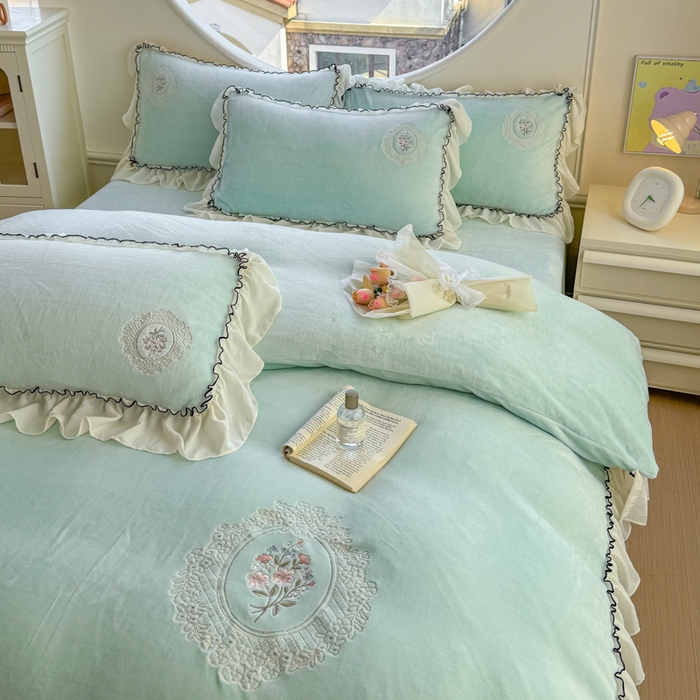 91家纺网 家纺一手货源 找家纺 橘子家 2025新款婴儿绒床上四件套系列-维纳斯 维纳斯-蒂芙尼蓝