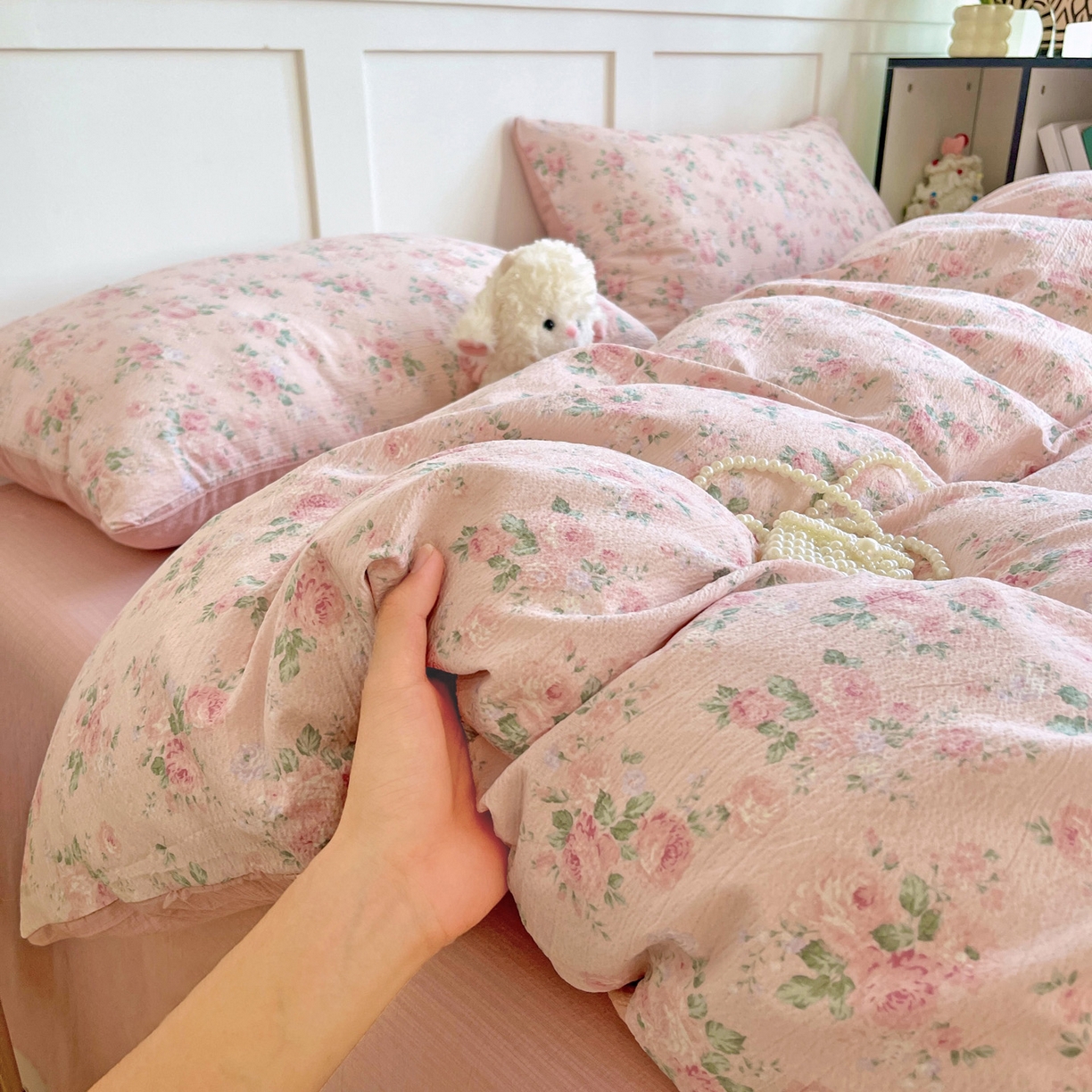 91家纺网 家纺一手货源 找家纺 王朝国际 2026新款爆款云感亚麻有氧双层纱皱皱双层纱四件套 复古蔷薇