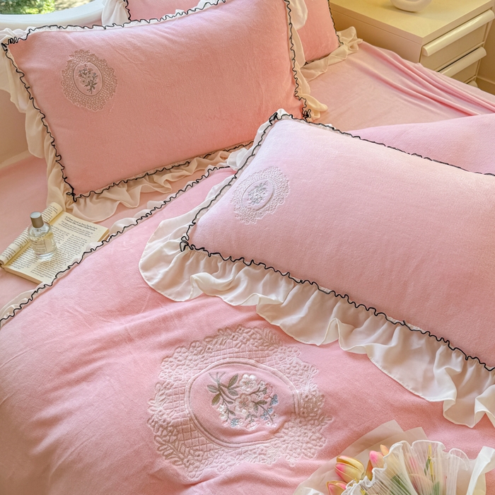 91家纺网 家纺一手货源 找家纺 橘子家 2025新款婴儿绒床上四件套系列-维纳斯 维纳斯-粉