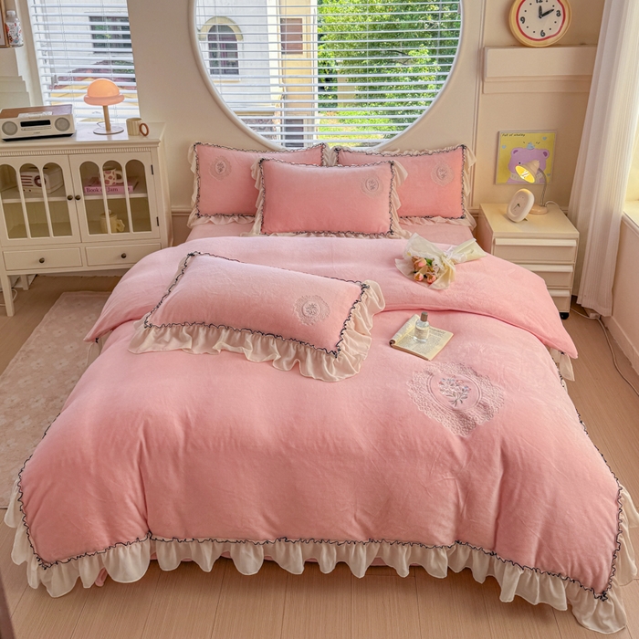 91家纺网 家纺一手货源 找家纺 橘子家 2025新款婴儿绒床上四件套系列-维纳斯 维纳斯-粉