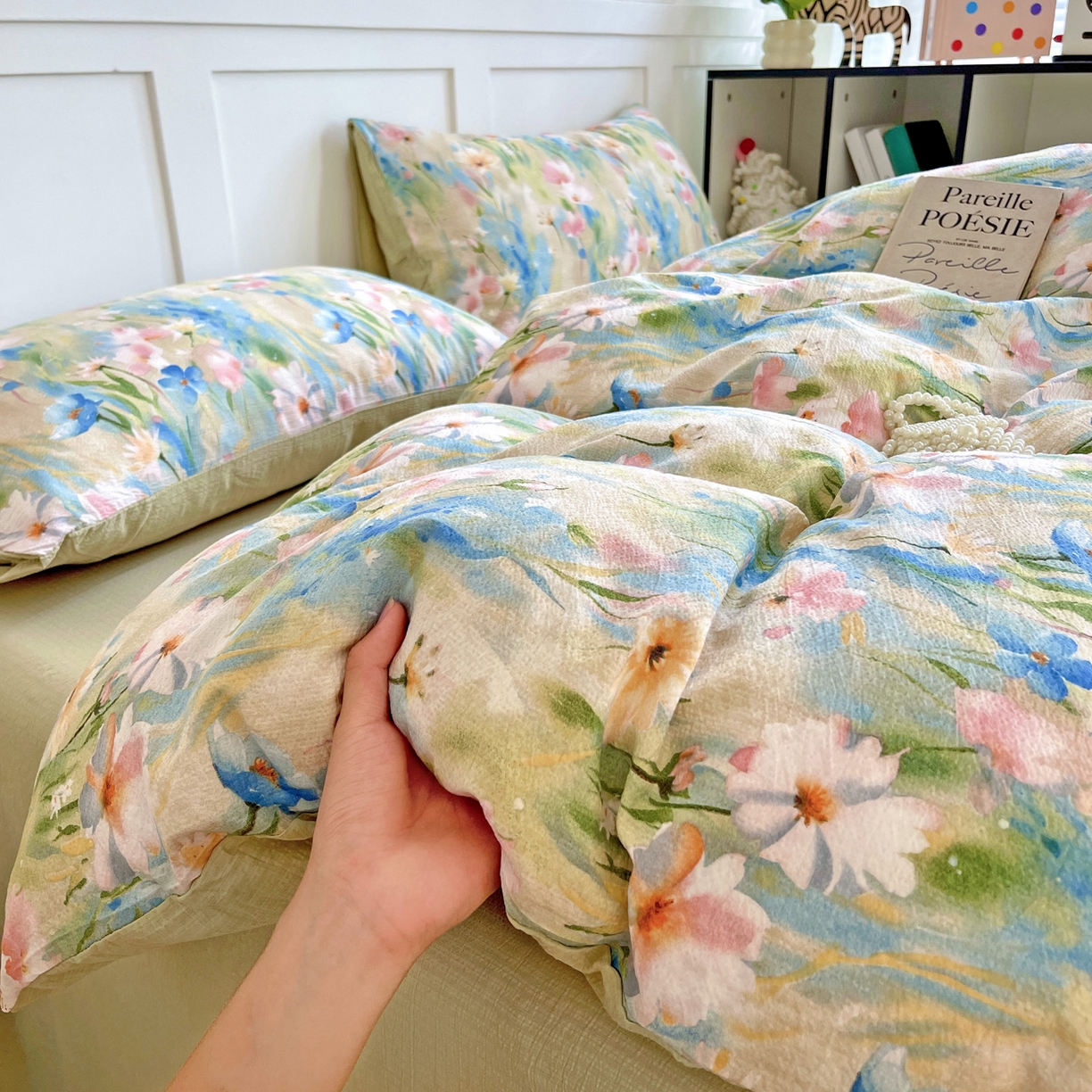 91家纺网 家纺一手货源 找家纺 王朝国际 2025新款爆款云感亚麻有氧双层纱皱皱双层纱四件套 花精灵