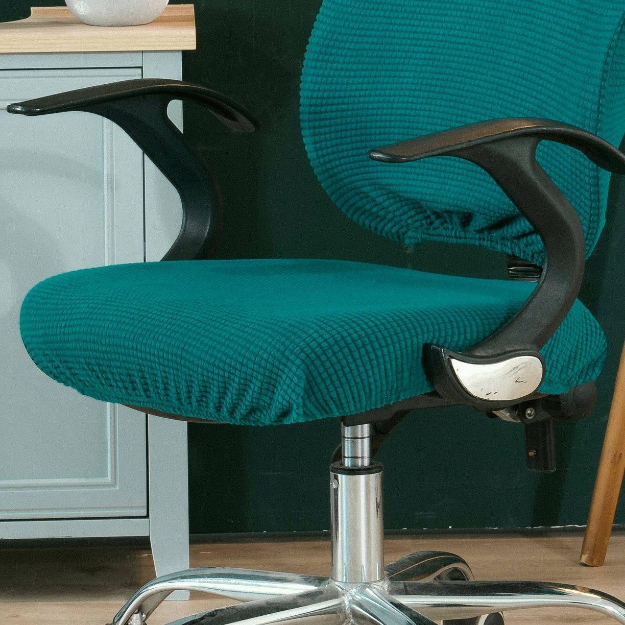 91家纺网 家纺一手货源 找家纺 （总）壹零特色家纺 玉米粒绒单体坐垫套 家用坐垫套 坐垫套子