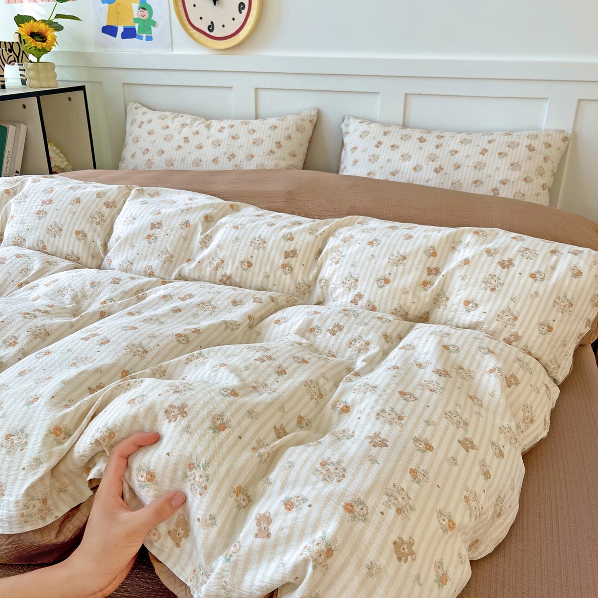 王朝国际 2025新款爆款云感亚麻有氧双层纱皱皱双层纱四件套 咖啡熊