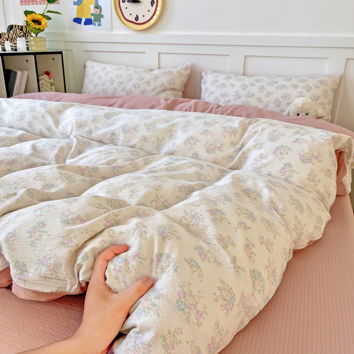 91家纺网 家纺一手货源 找家纺 王朝国际 2025新款爆款云感亚麻有氧双层纱皱皱双层纱四件套 玉海棠