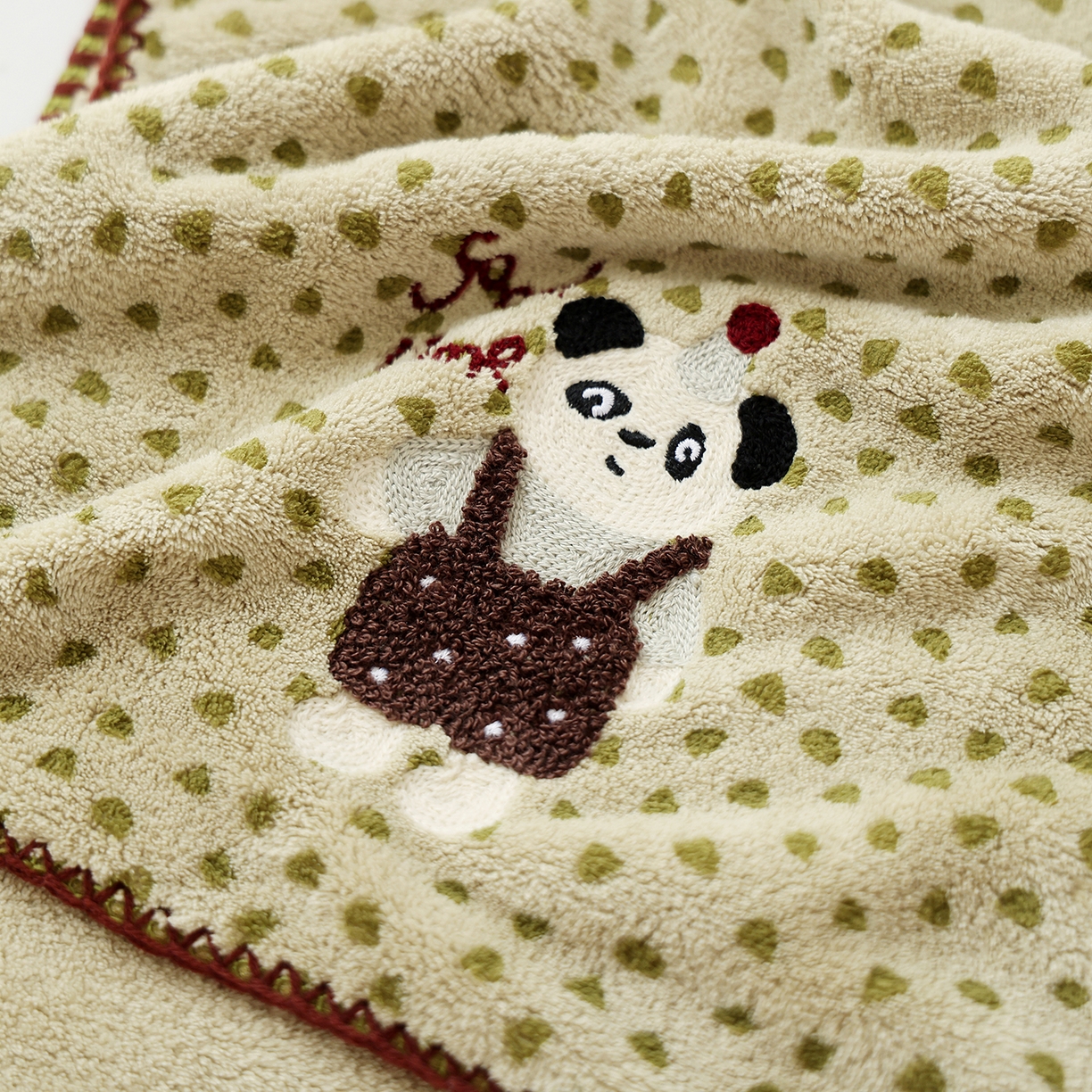 91家纺网 家纺一手货源 找家纺 朴尔家纺-毛巾被 2025新款趣趣多毛巾绣勾边珊瑚绒速吸速干毛巾浴巾 毛巾好熊猫-青 35x75cm