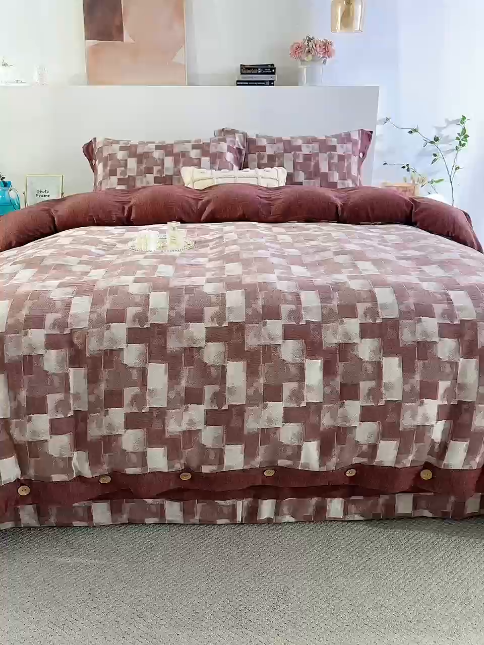 91家纺网 家纺一手货源 找家纺 鲁爱家纺供货 2025新款全棉色织提花四件套 都市万象-豆沙