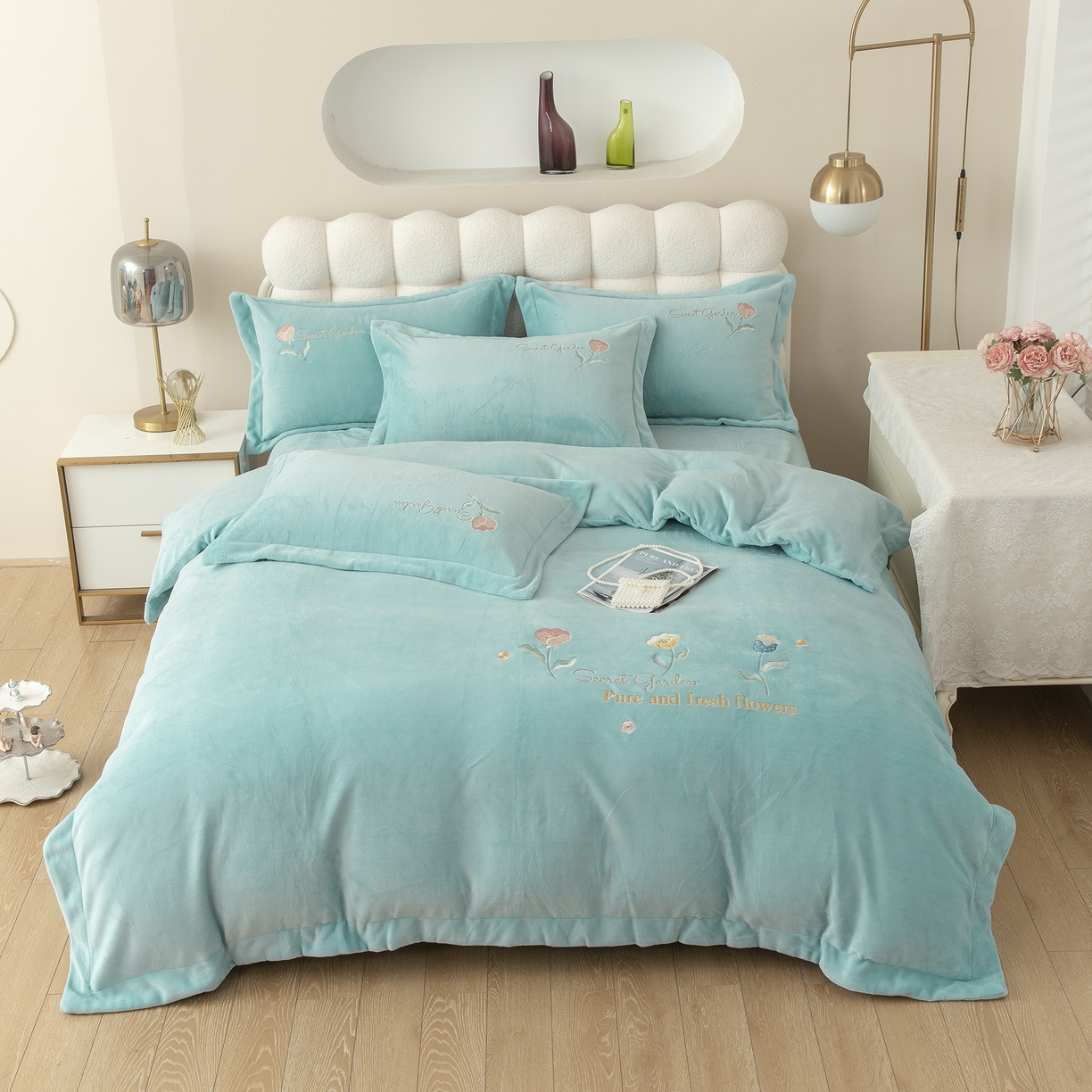 91家纺网 家纺一手货源 找家纺 贝尔 2025新款花蕊-牛奶宽边刺绣纯色高克重四件套（赠送拎袋） 浅绿