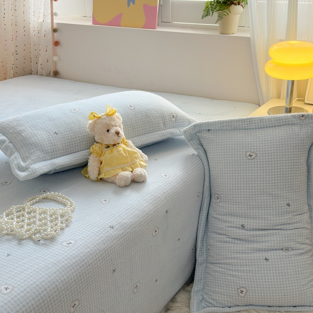 91家纺网 家纺一手货源 找家纺 芙绣家纺 2025新款印花高克重牛奶绒床单系列 爱心格格-浅蓝