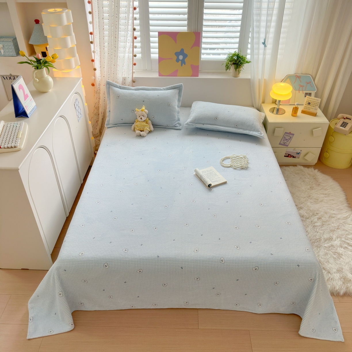 91家纺网 家纺一手货源 找家纺 芙绣家纺 2025新款印花高克重牛奶绒床单系列 爱心格格-浅蓝