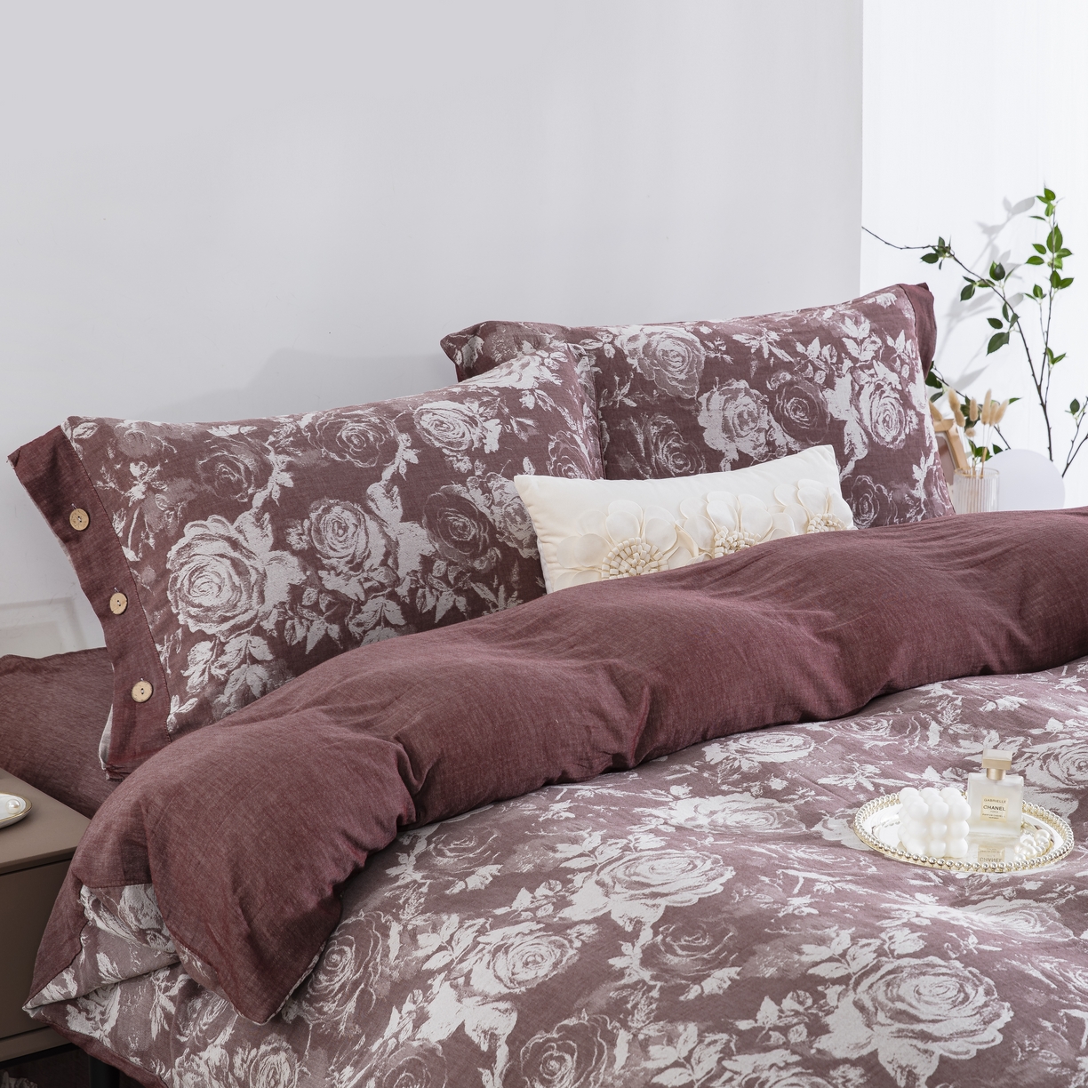 91家纺网 家纺一手货源 找家纺 鲁爱家纺供货 2025新款全棉色织提花四件套 玫瑰庄园-豆沙