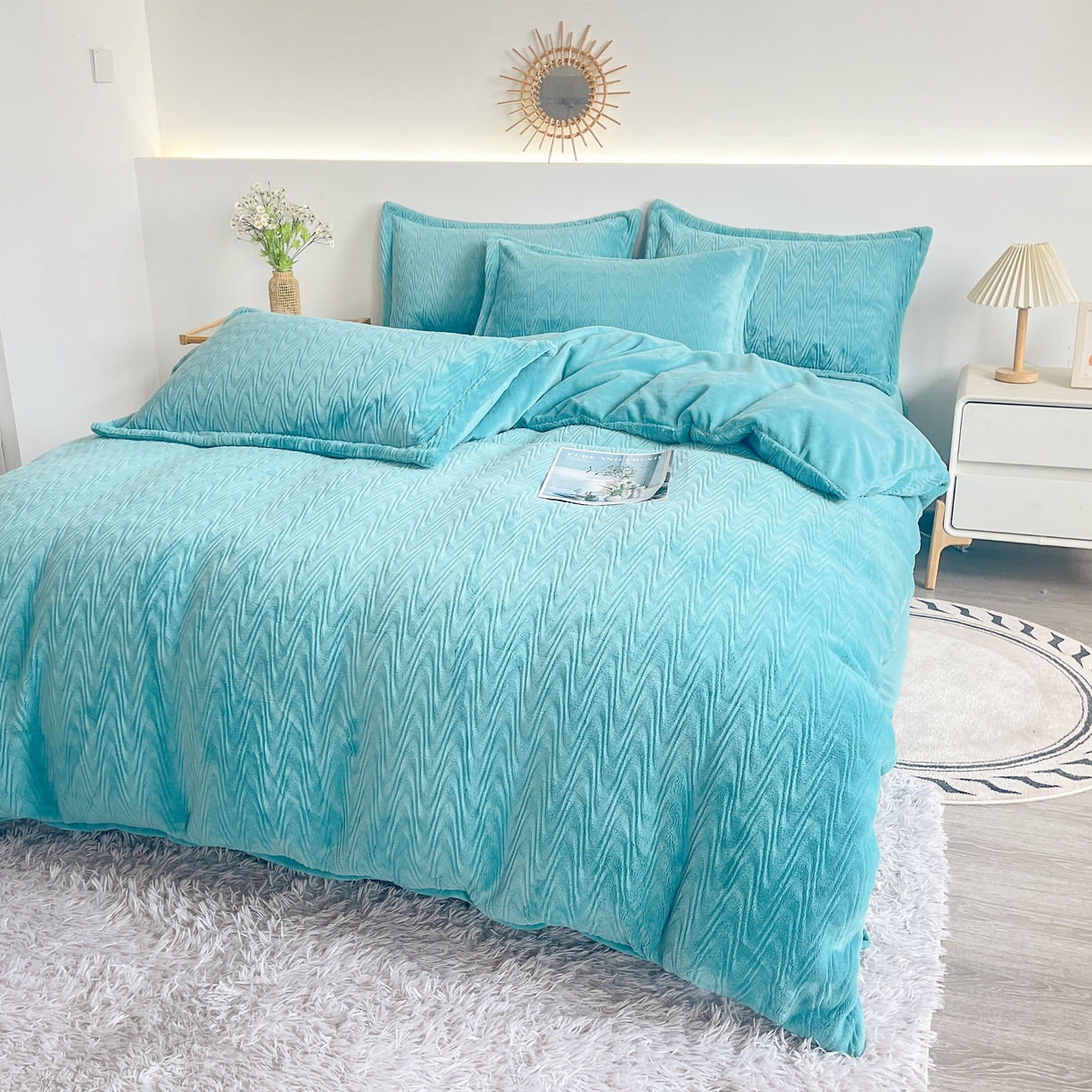 91家纺网 家纺一手货源 找家纺 （总）2025新款全消光皮草绒纯色高克重四件套（赠送拎袋）——波纹