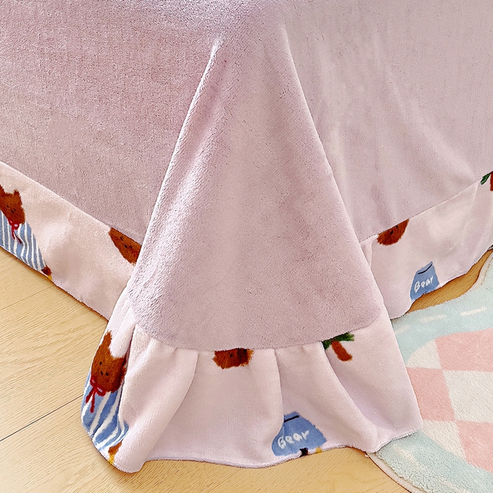 91家纺网 家纺一手货源 找家纺 找底底家纺 2025新款牛奶绒四件套（日发50套优惠8元一套） 爱心熊