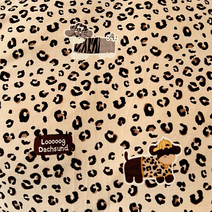 91家纺网 家纺一手货源 找家纺 找底底家纺 2025新款牛奶绒四件套（日发50套优惠8元一套） 豹纹狗