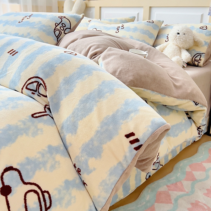 91家纺网 家纺一手货源 找家纺 找底底家纺 2025新款牛奶绒四件套（日发50套优惠8元一套） 海盐汽车