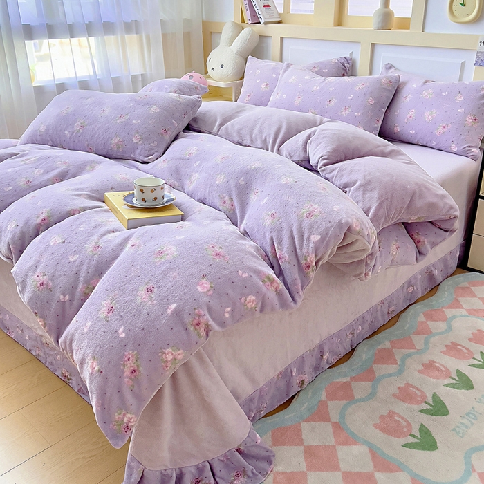 91家纺网 家纺一手货源 找家纺 找底底家纺 2025新款牛奶绒四件套（日发50套优惠8元一套） 花田薰衣草