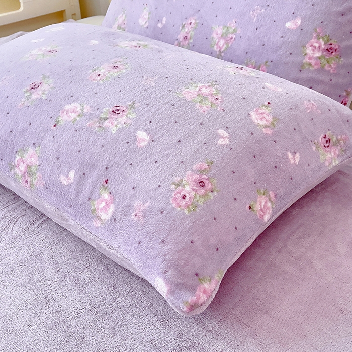 91家纺网 家纺一手货源 找家纺 找底底家纺 2025新款牛奶绒四件套（日发50套优惠8元一套） 花田薰衣草