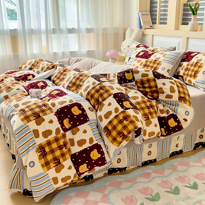 91家纺网 家纺一手货源 找家纺 找底底家纺 2025新款牛奶绒四件套（日发50套优惠8元一套） 焦糖布丁熊