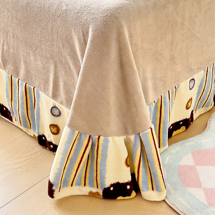 91家纺网 家纺一手货源 找家纺 找底底家纺 2025新款牛奶绒四件套（日发50套优惠8元一套） 焦糖布丁熊