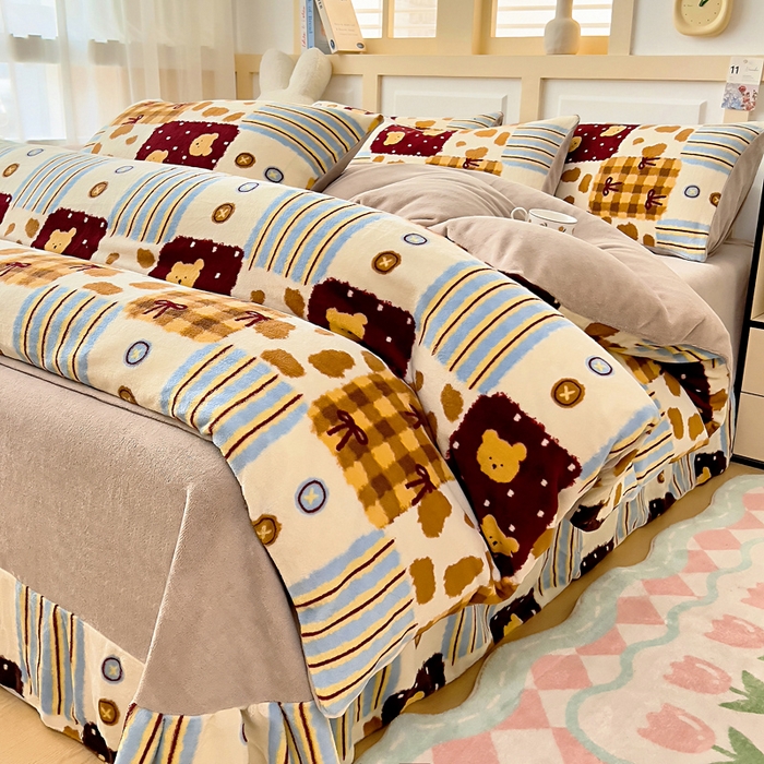 91家纺网 家纺一手货源 找家纺 找底底家纺 2025新款牛奶绒四件套（日发50套优惠8元一套） 焦糖布丁熊