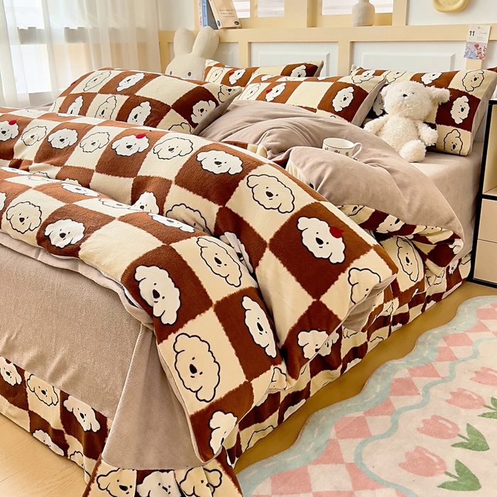 91家纺网 家纺一手货源 找家纺 找底底家纺 2025新款牛奶绒四件套（日发50套优惠8元一套） 可可奶格