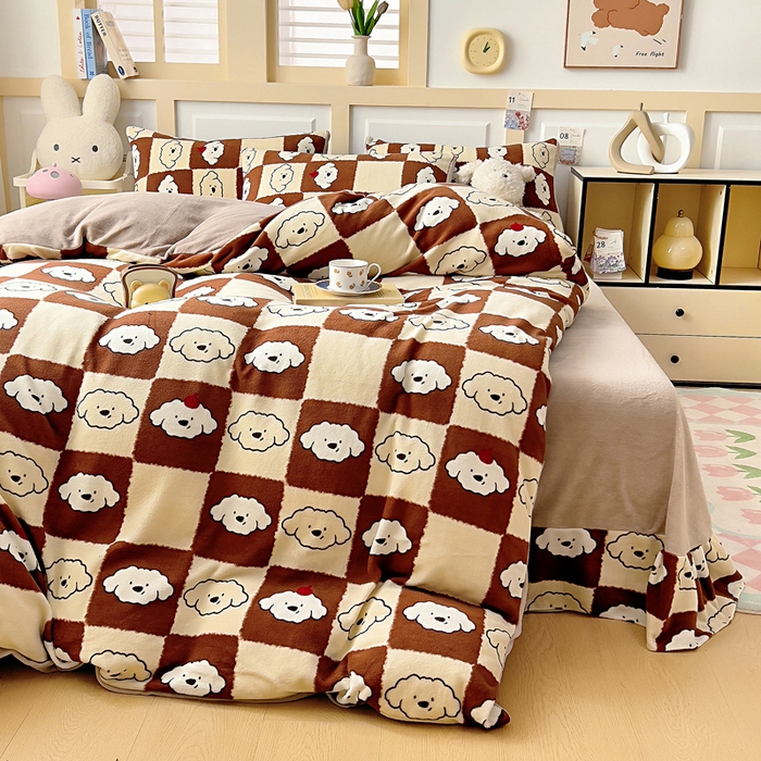 91家纺网 家纺一手货源 找家纺 找底底家纺 2025新款牛奶绒四件套（日发50套优惠8元一套） 可可奶格