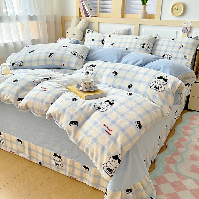 91家纺网 家纺一手货源 找家纺 找底底家纺 2025新款牛奶绒四件套（日发50套优惠8元一套） 蓝格猫