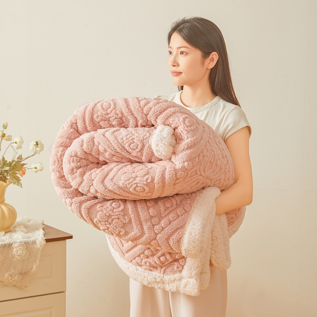 91家纺网 家纺一手货源 找家纺 （总）世纪绒品 2025新款欧式5D雕花绒多功能毛毯