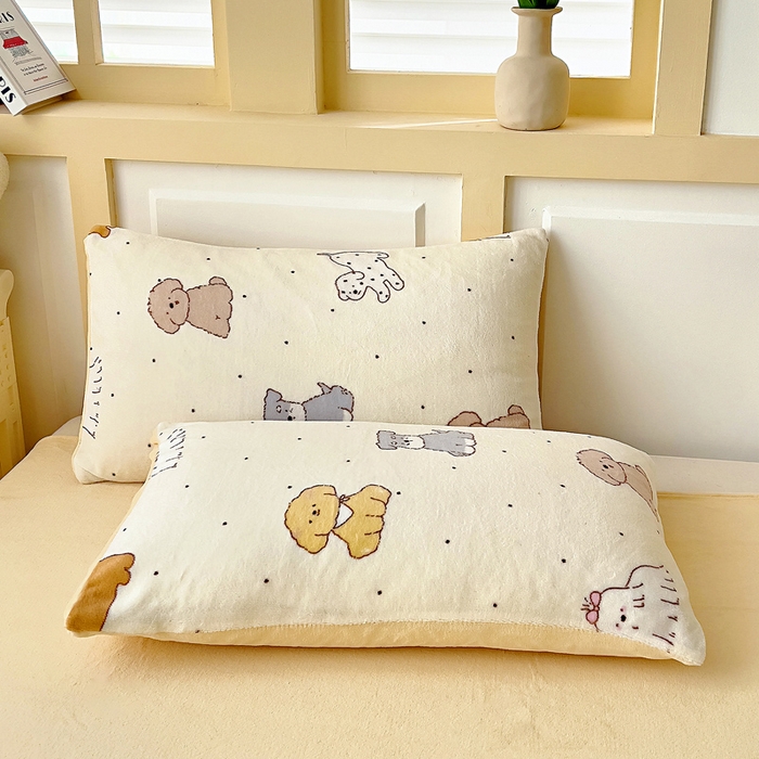 91家纺网 家纺一手货源 找家纺 找底底家纺 2025新款牛奶绒四件套（日发50套优惠8元一套） 奶黄小狗