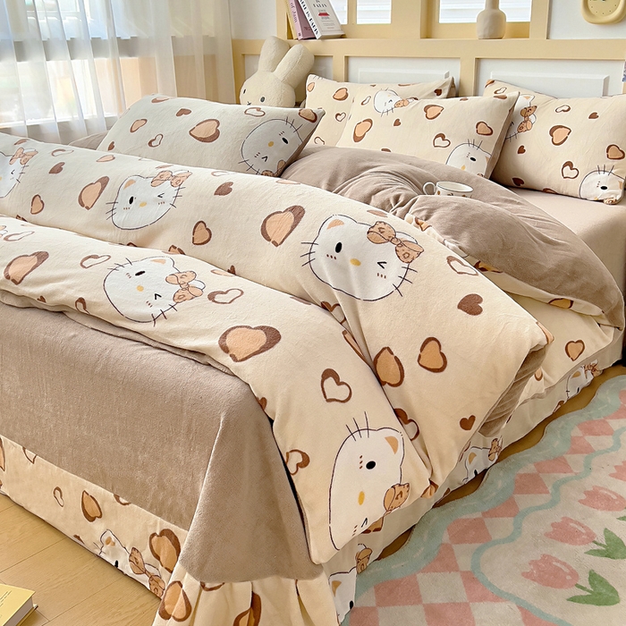 91家纺网 家纺一手货源 找家纺 找底底家纺 2025新款牛奶绒四件套（日发50套优惠8元一套） 奶杏猫