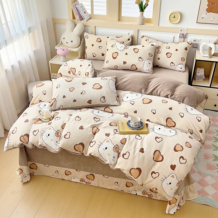 91家纺网 家纺一手货源 找家纺 找底底家纺 2025新款牛奶绒四件套（日发50套优惠8元一套） 奶杏猫