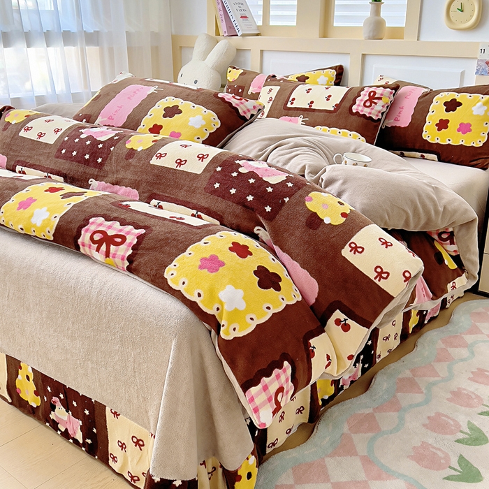 91家纺网 家纺一手货源 找家纺 找底底家纺 2025新款牛奶绒四件套（日发50套优惠8元一套） 巧克力布丁