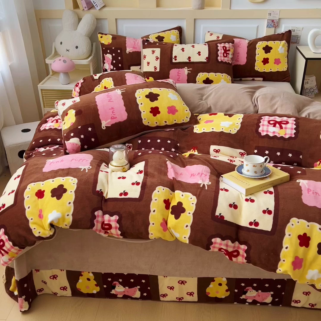 91家纺网 家纺一手货源 找家纺 找底底家纺 2025新款牛奶绒四件套（日发50套优惠8元一套） 巧克力布丁