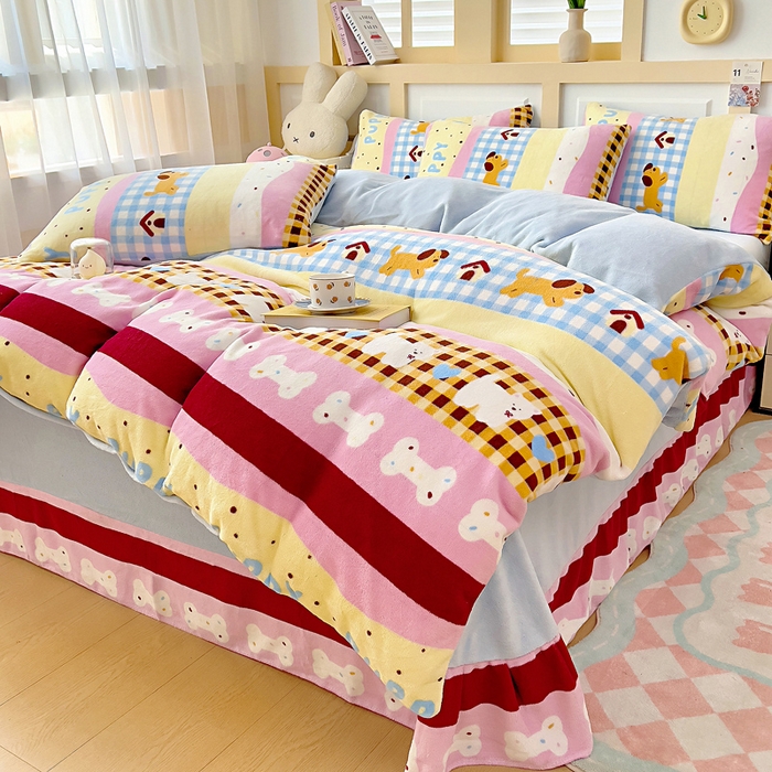 91家纺网 家纺一手货源 找家纺 找底底家纺 2025新款牛奶绒四件套（日发50套优惠8元一套） 小狗巴士