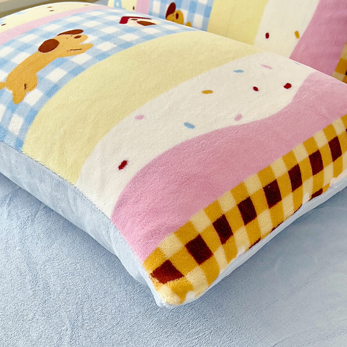 91家纺网 家纺一手货源 找家纺 找底底家纺 2025新款牛奶绒四件套（日发50套优惠8元一套） 小狗巴士