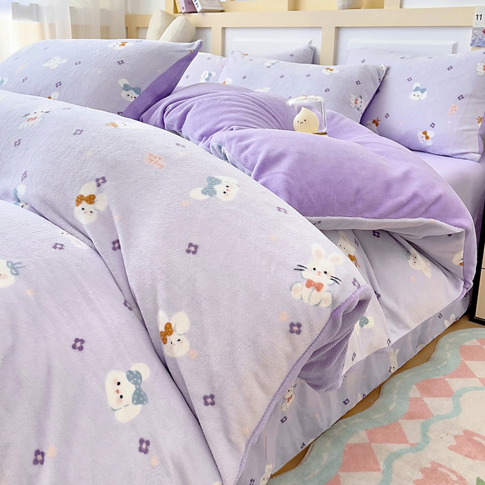 91家纺网 家纺一手货源 找家纺 找底底家纺 2025新款牛奶绒四件套（日发50套优惠8元一套） 芋泥兔