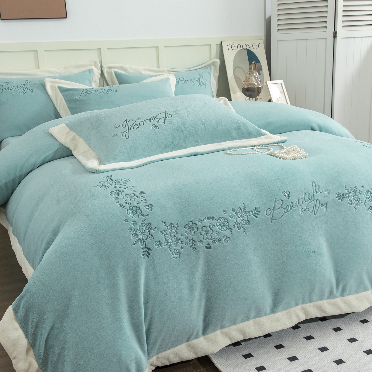 91家纺网 家纺一手货源 找家纺 贝尔 2025新款青黛-纯色高克重全消光蚕丝绒（赠送拎袋）拼角刺绣四件套 浅绿