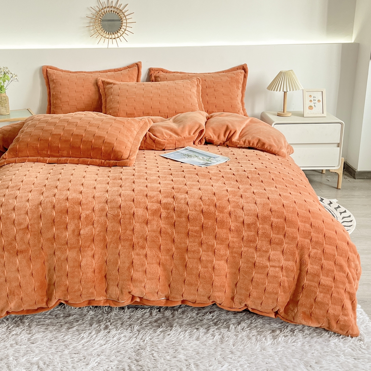 91家纺网 家纺一手货源 找家纺  2025新款全消光皮草绒纯色高克重四件套（赠送拎袋）——方格 橘色
