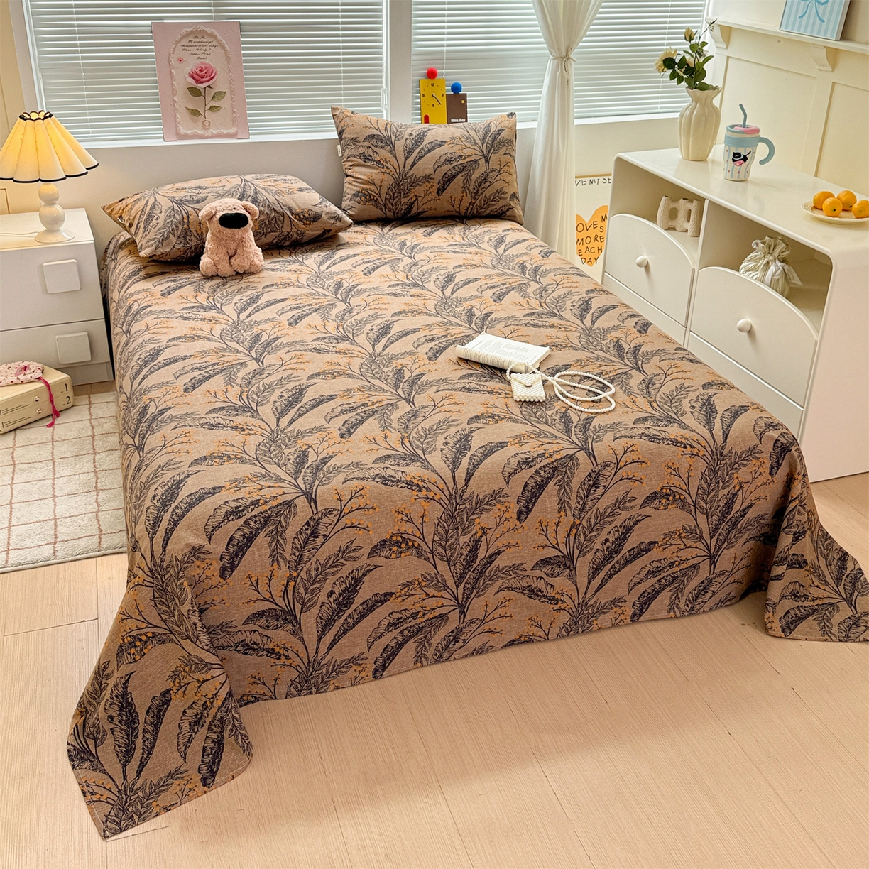 91家纺网 家纺一手货源 找家纺 名兮家居 2025秋冬新款100%全棉纯棉磨毛单床单 床单单件 繁叶流金-咖