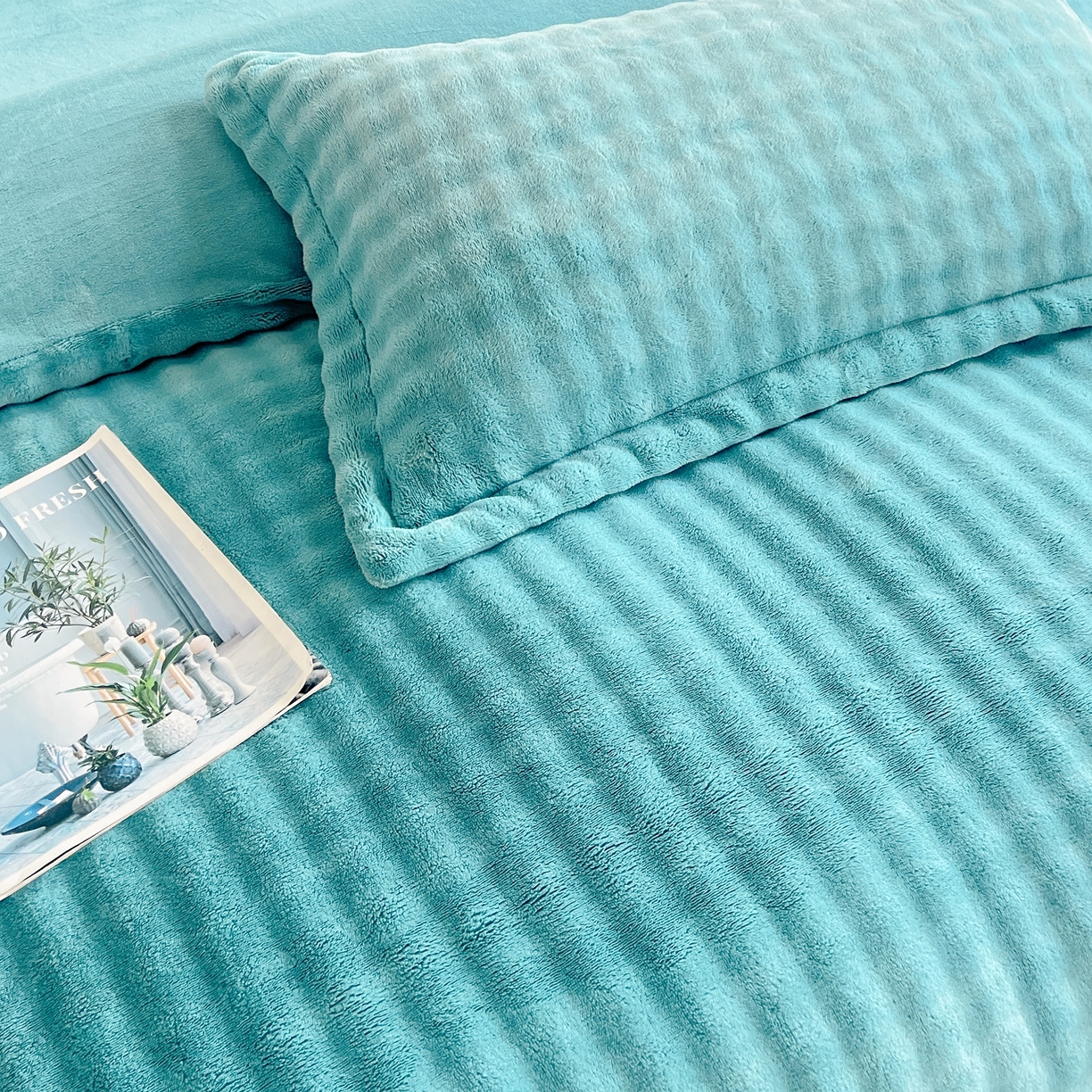 91家纺网 家纺一手货源 找家纺 （总）2025新款全消光皮草绒纯色高克重 四件套——泡泡（赠送拎袋）