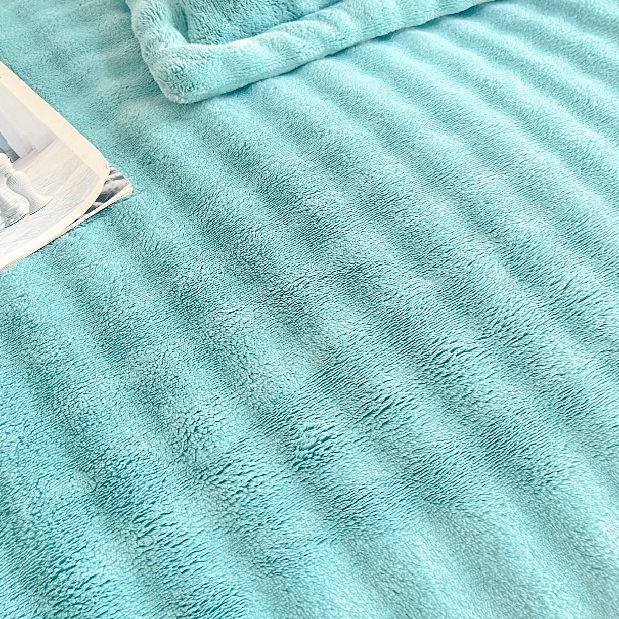 91家纺网 家纺一手货源 找家纺 （总）2025新款全消光皮草绒纯色高克重 四件套——泡泡（赠送拎袋）