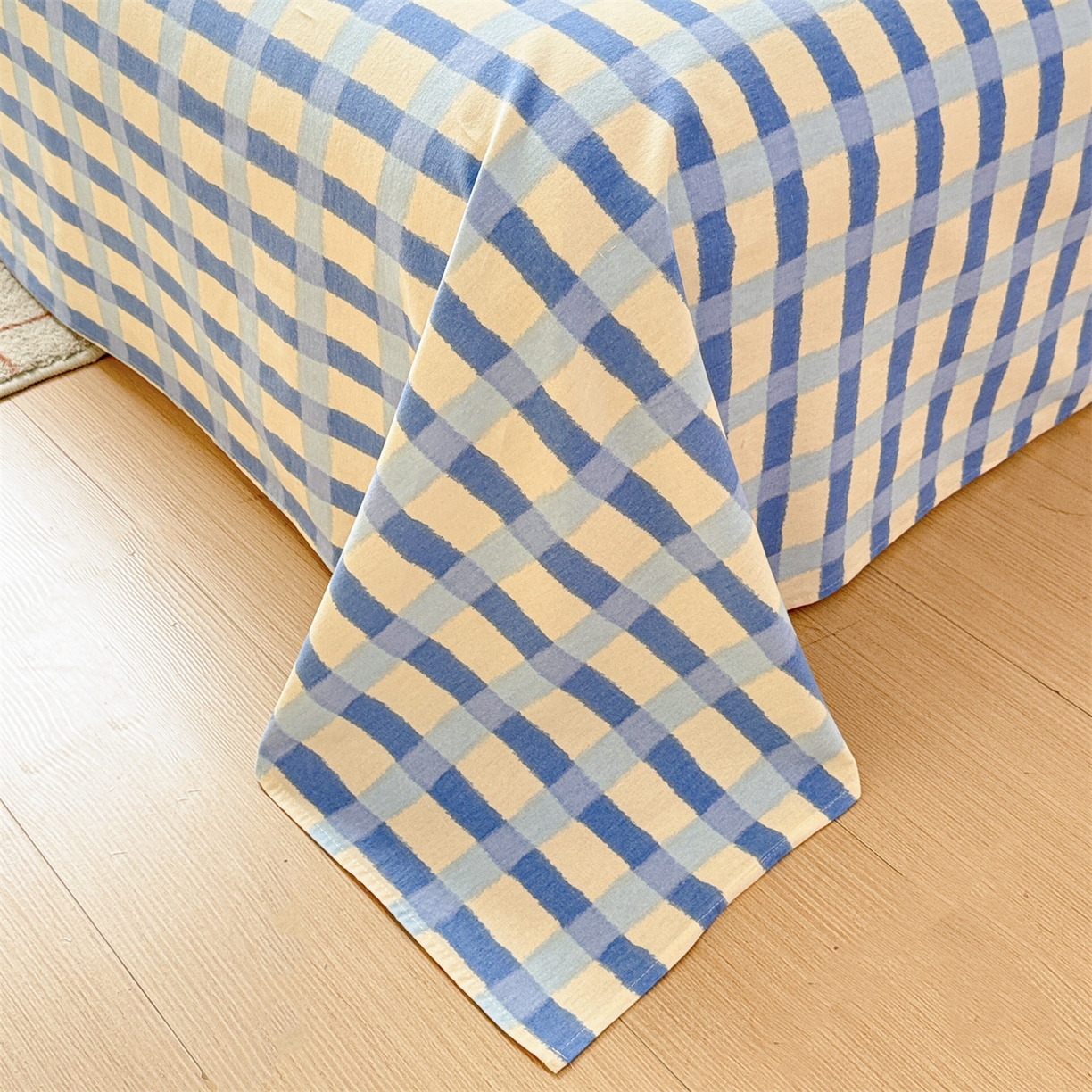 91家纺网 家纺一手货源 找家纺 名兮家居 2025秋冬新款100%全棉纯棉磨毛单床单 床单单件 格调-蓝