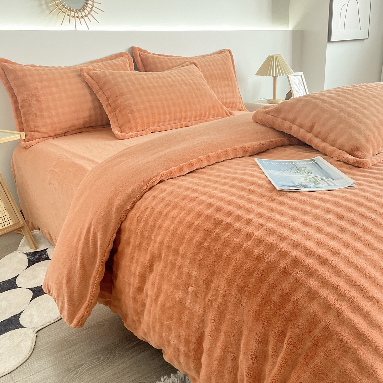 91家纺网 家纺一手货源 找家纺 2025新款全消光皮草绒纯色高克重 四件套——泡泡（赠送拎袋） 橘色